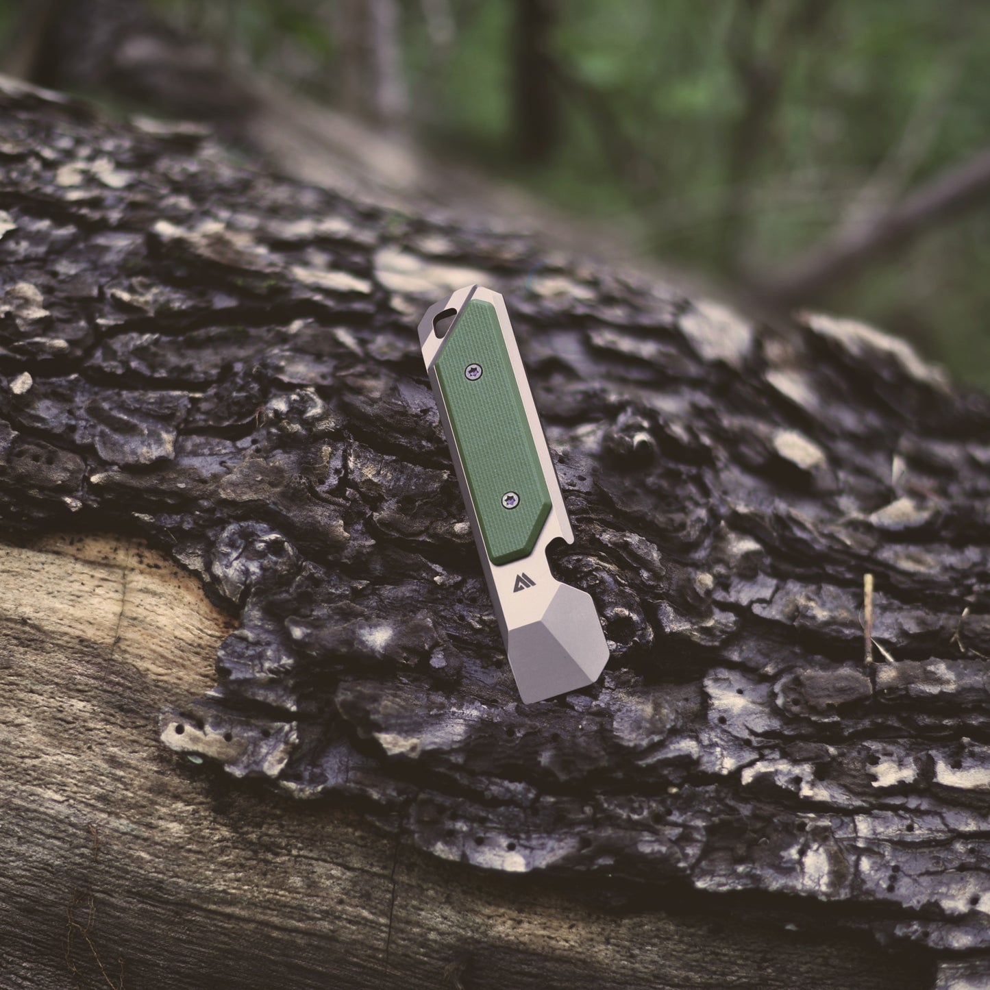 Wilora Wedge – TC4 Titanium EDC Pry Bar - Green Edition
