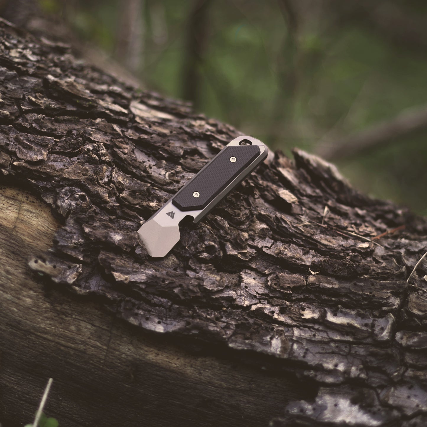 Wilora Wedge – TC4 Titanium EDC Pry Bar - Black Edition