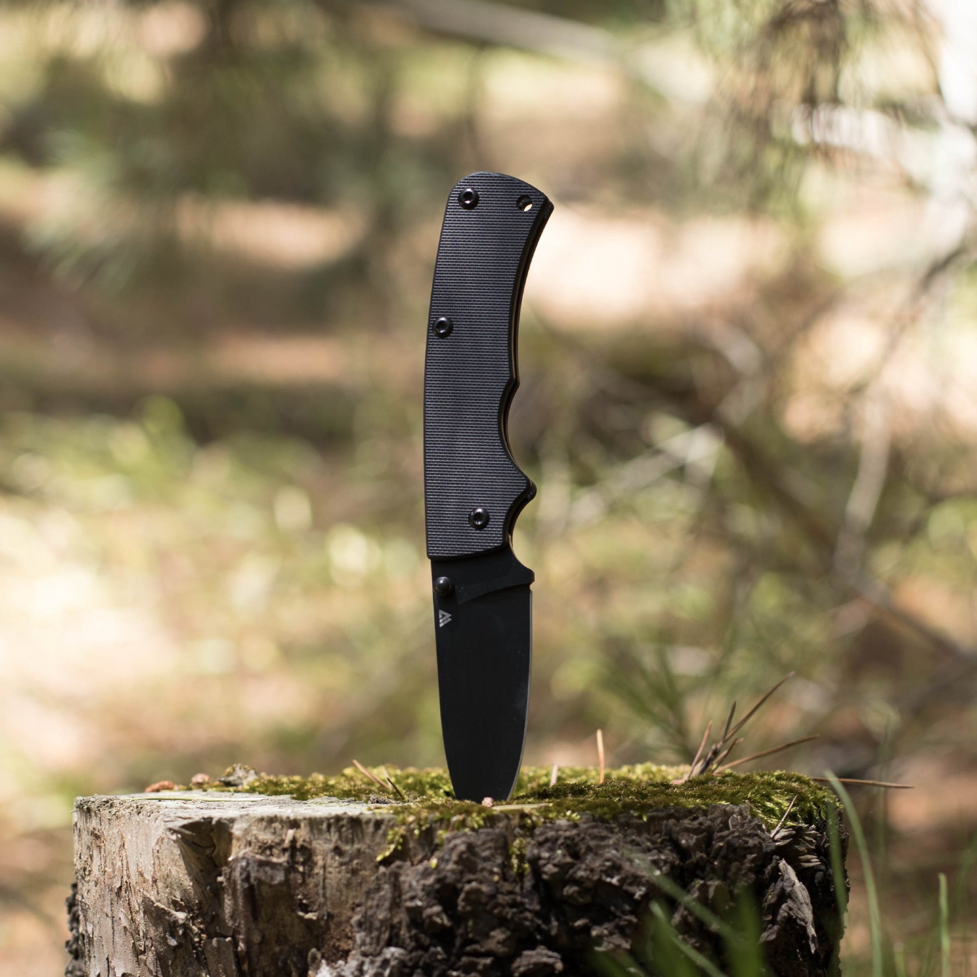 Wilora black D2 folding Slip Joint knife open blade detail