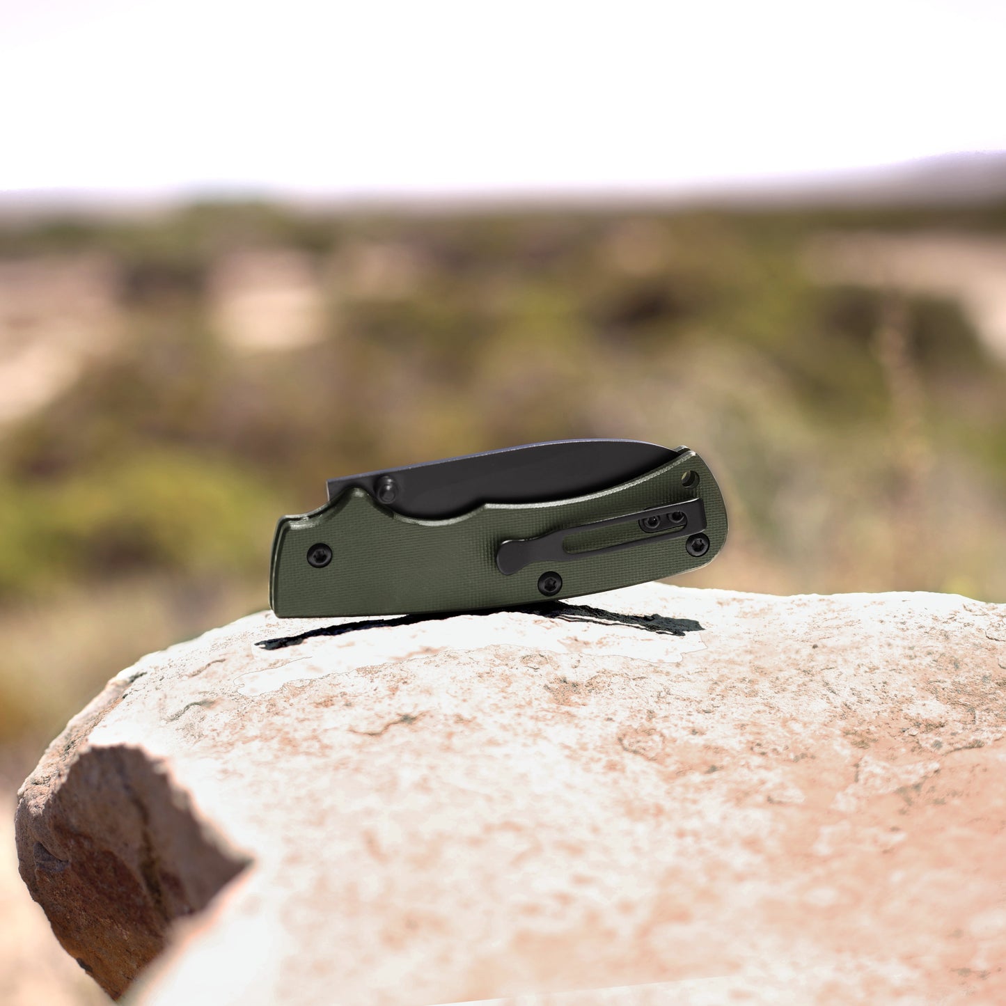 Wilora The Slip Joint folding knife closed with G10 handle